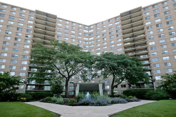 Address Withheld By Seller, Chicago, IL 60645