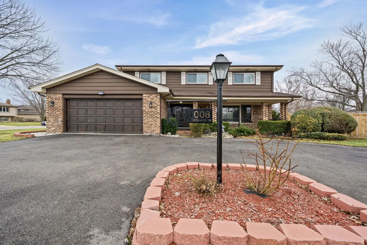 1008 S Beechwood Drive, Mount Prospect, IL 60056 - #1