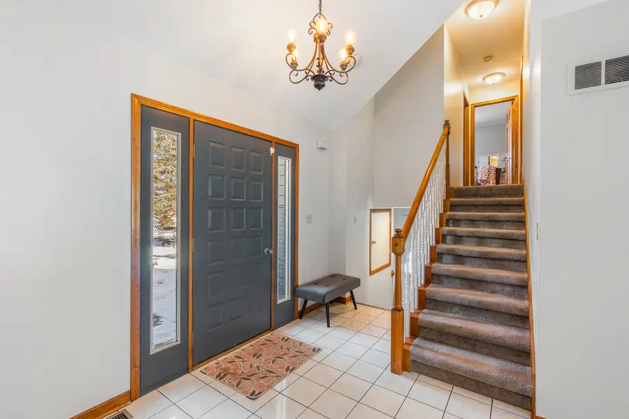 521 N Sharon Drive, Woodstock, IL 60098 - Image #3