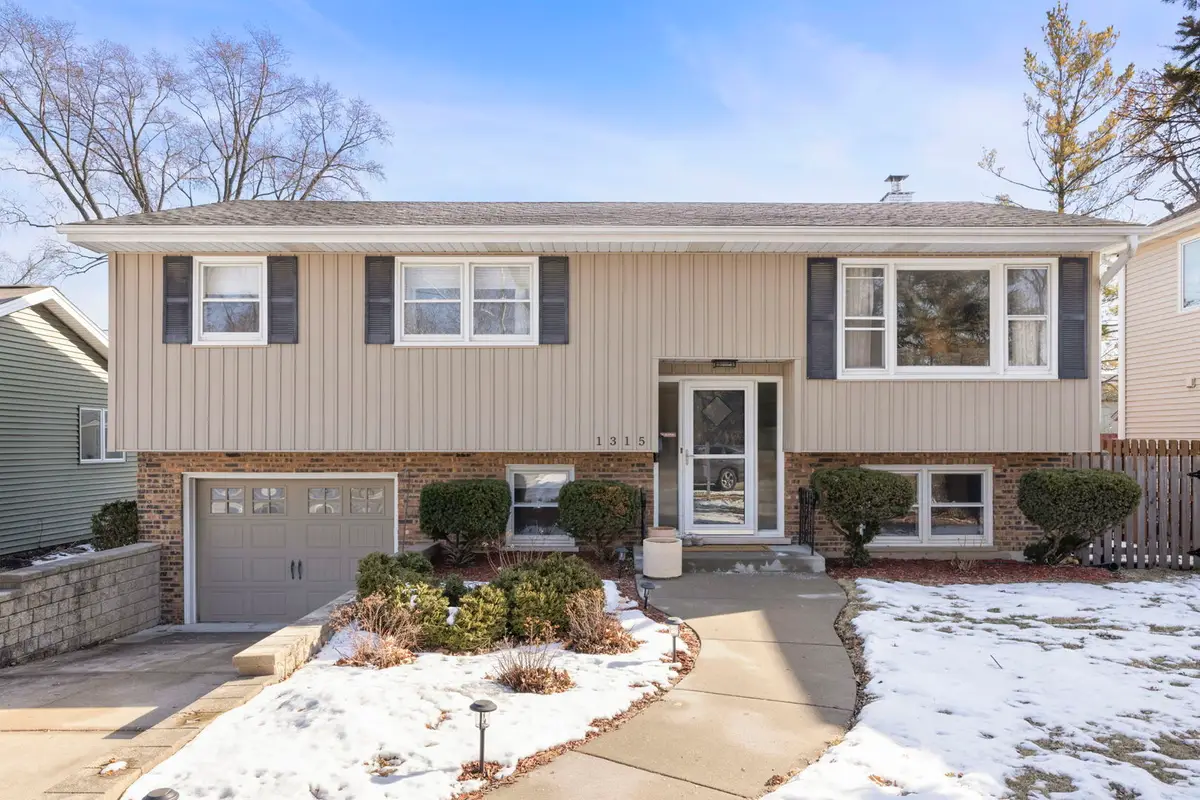 1315 Underwood Terrace, Wheaton, IL 60189 - #1