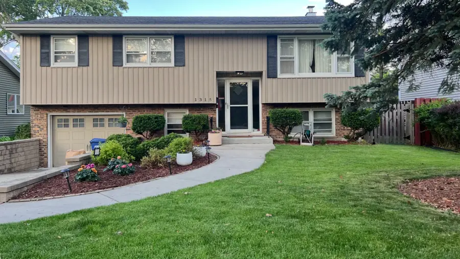 1315 Underwood Terrace, Wheaton, IL 60189 - #3