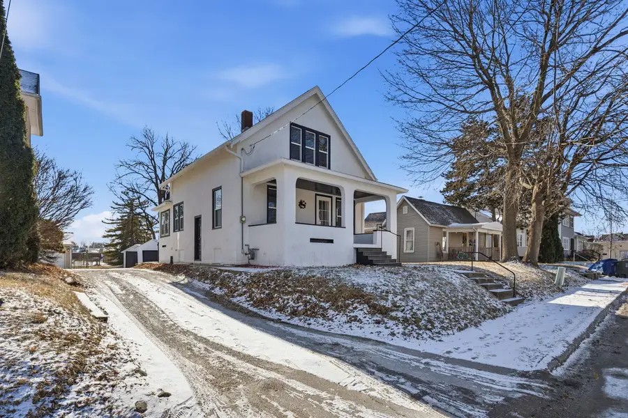 1638 20 Avenue, Moline, IL 61265 - Image #2