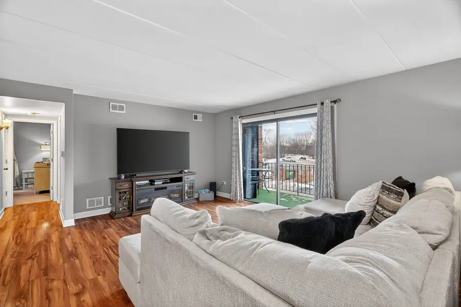 9122 W 140th Street #2NW, Orland Park, IL 60462 - Image #3