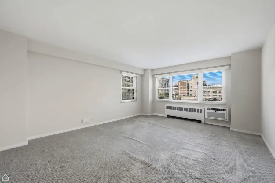 2909 N Sheridan Road #605, Chicago, IL 60657 - #3