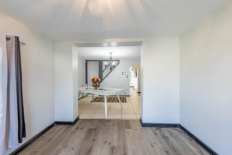 6724 S Kolin Avenue, Chicago, IL 60629 - #3