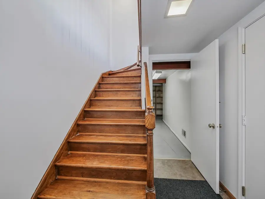 1986 Brighton Lane, Hoffman Estates, IL 60169 - #3