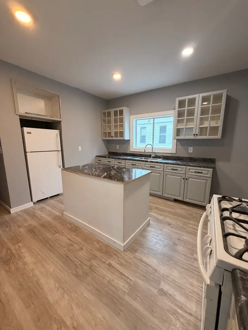 1024 S Warren Street, Peoria, IL 61605 - #3