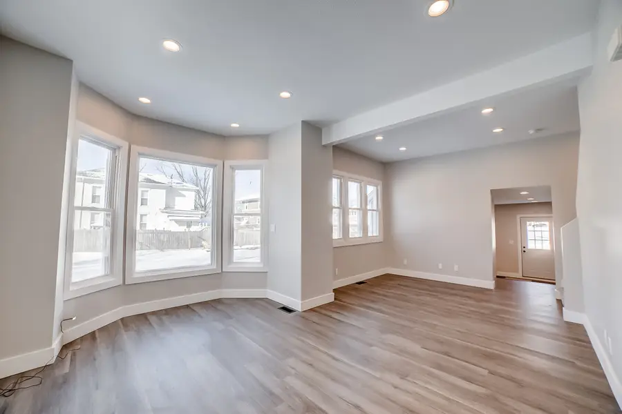 112 E Mulberry Street, Watseka, IL 60970 - #2