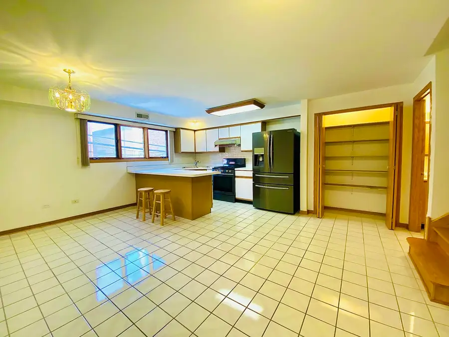 2415 S Normal Avenue #F, Chicago, IL 60616 - Image #3