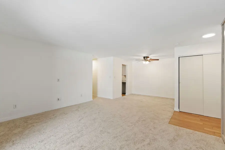 4602 W Northfox Lane #7, McHenry, IL 60050 - #2