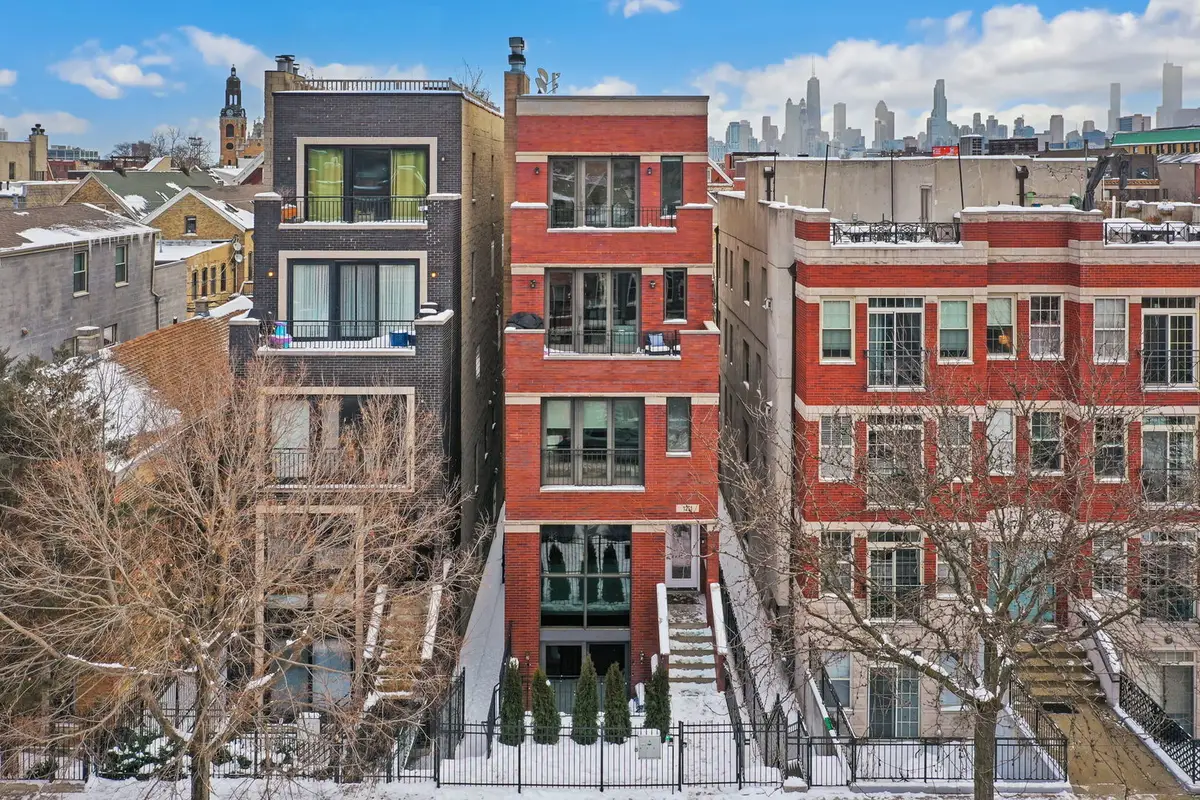 1251 N Bosworth Avenue #3, Chicago, IL 60642 - Image #1