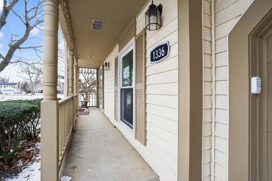 1336 Queensgreen Circle, Naperville, IL 60563 - Image #2