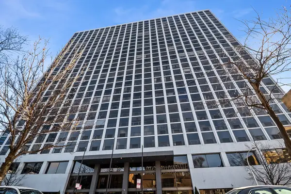 4343 N Clarendon Avenue #2401, Chicago, IL 60613