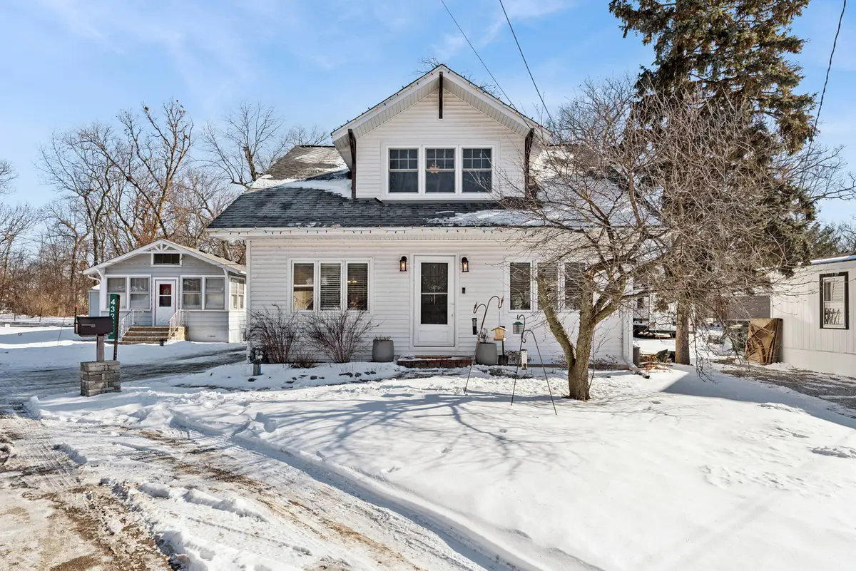 43225 N Lakeside Drive, Antioch, IL 60002 - Image #1