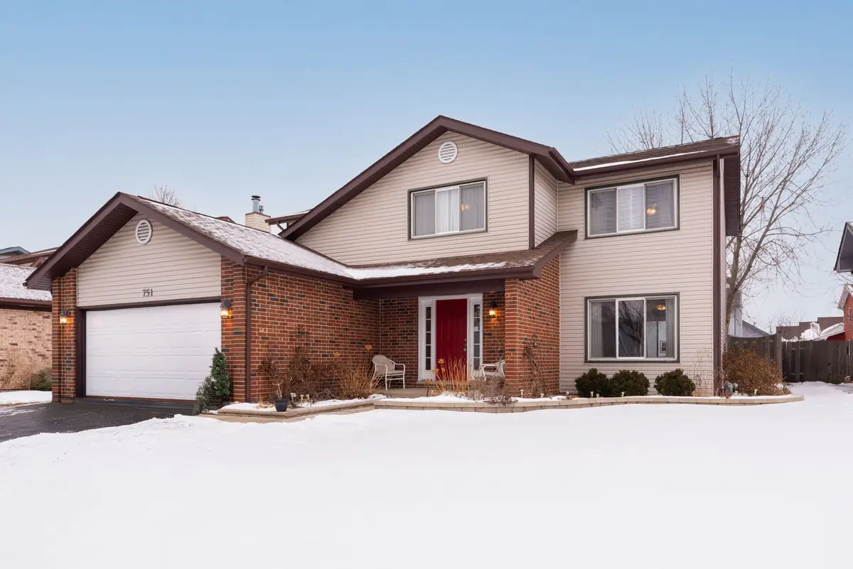 751 Garth Road, Wheeling, IL 60090 - Image #1