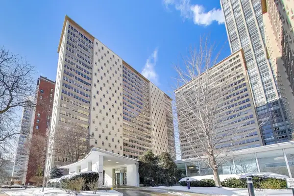 3950 N Lake Shore Drive #1130, Chicago, IL 60613