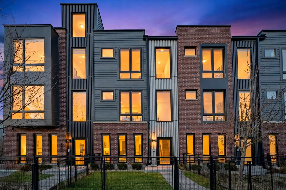 4232 W Belmont Avenue #2, Chicago, IL 60641 - Image #1