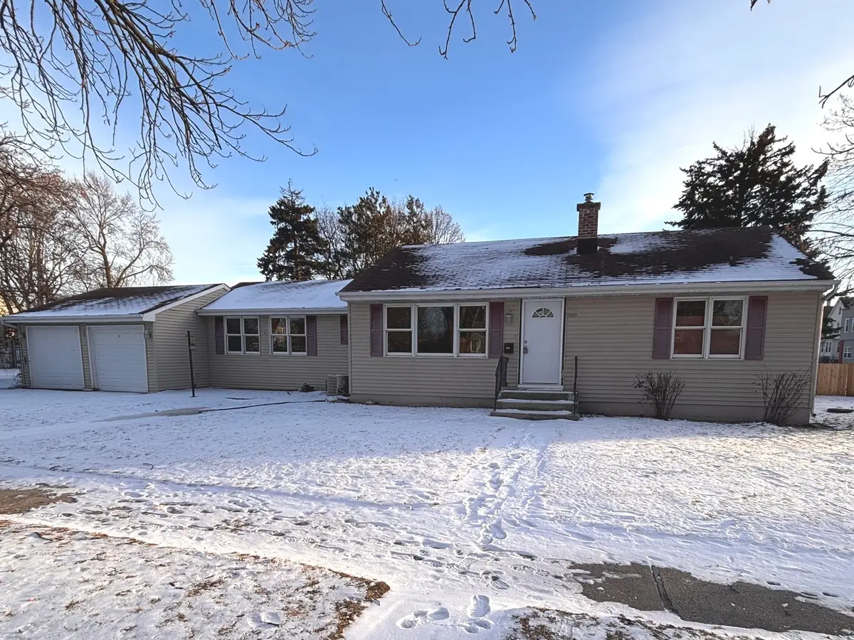 821 12th Street, North Chicago, IL 60064 - #1