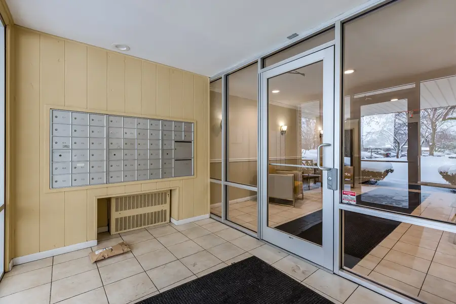 5510 Lincoln Avenue #101, Morton Grove, IL 60053 - Image #2