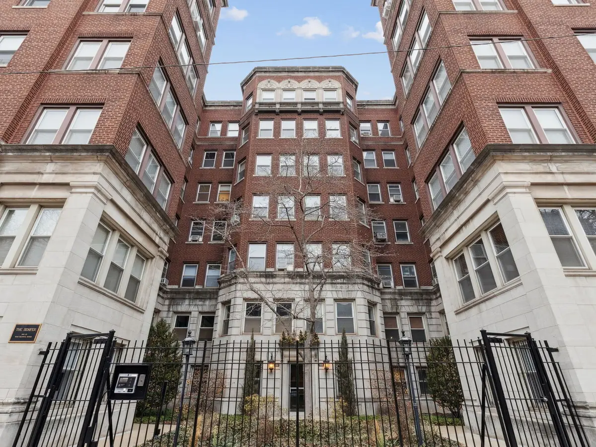 1040 W Balmoral Avenue #4B, Chicago, IL 60640 - #1