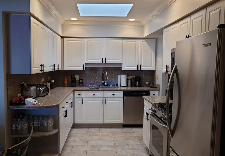 8650 N Shermer Road #306, Niles, IL 60714 - #3