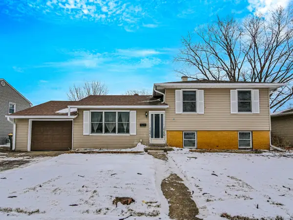 6641 Church Street, Hanover Park, IL 60133