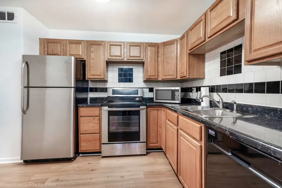 6301 N Sheridan Road #6C, Chicago, IL 60660 - #3