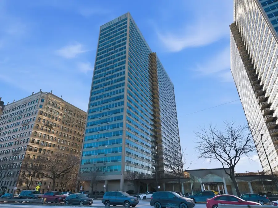 3550 N Lake Shore Drive #908, Chicago, IL 60657 - Image #2