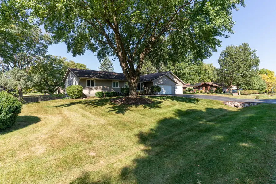8628 Byron Hills Drive, Byron, IL 61010 - Image #2