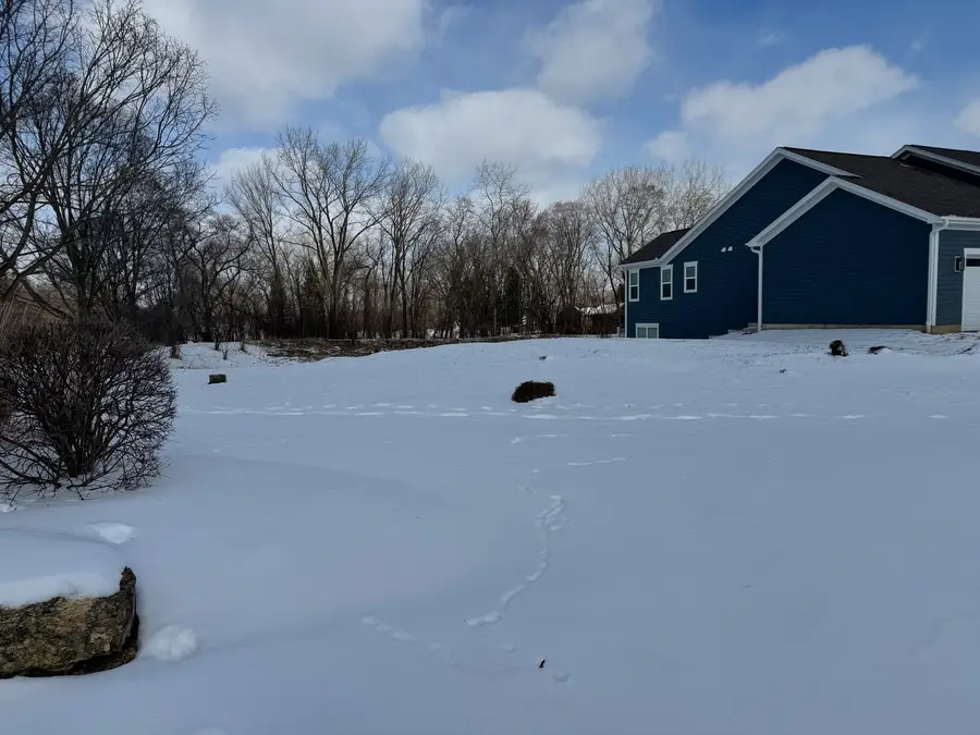 40729 N North Newport Drive, Antioch, IL 60002 - Image #3