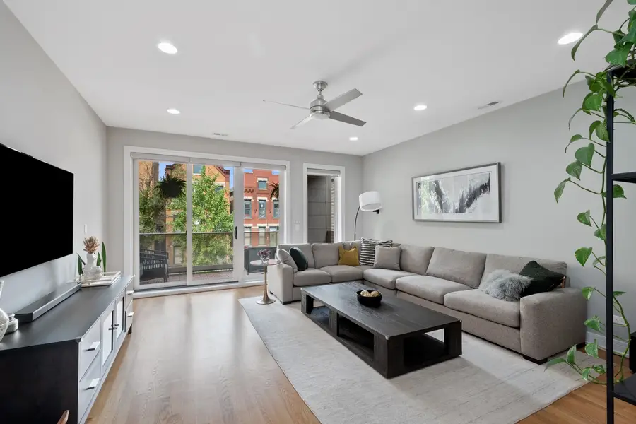 1219 N Cleaver Street #2, Chicago, IL 60642 - Image #2