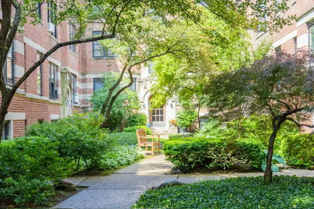 728 1/2 Hinman Avenue #2S, Evanston, IL 60202 - #2