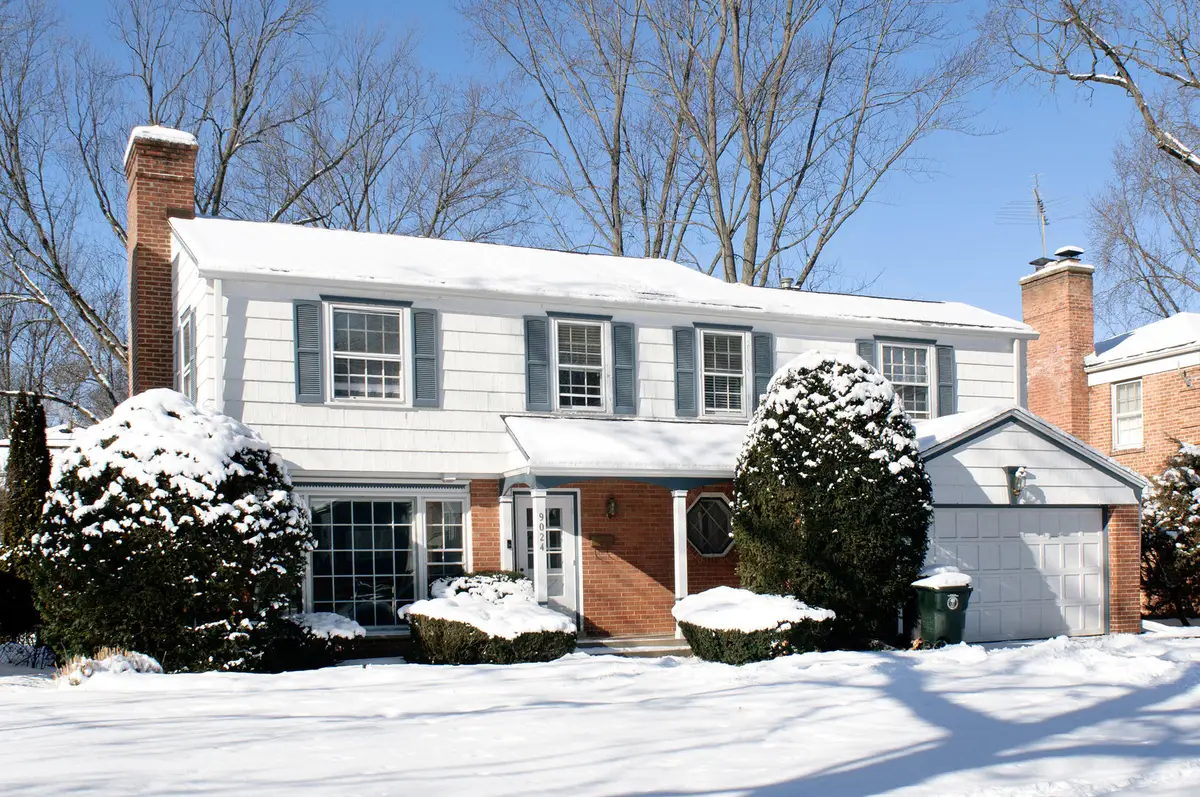 9024 Karlov Avenue, Skokie, IL 60076 - Image #1