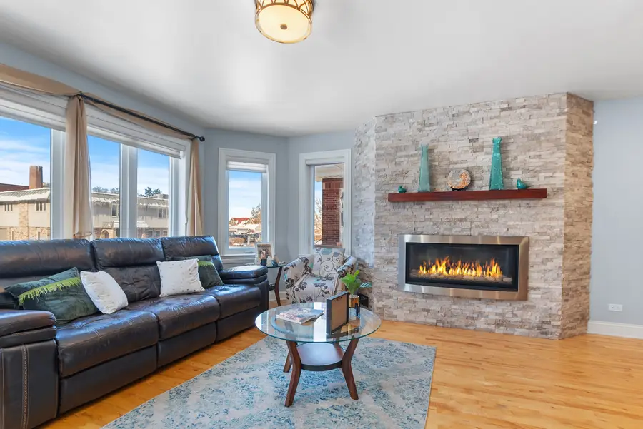 3015 N 76th Court, Elmwood Park, IL 60707 - Image #3