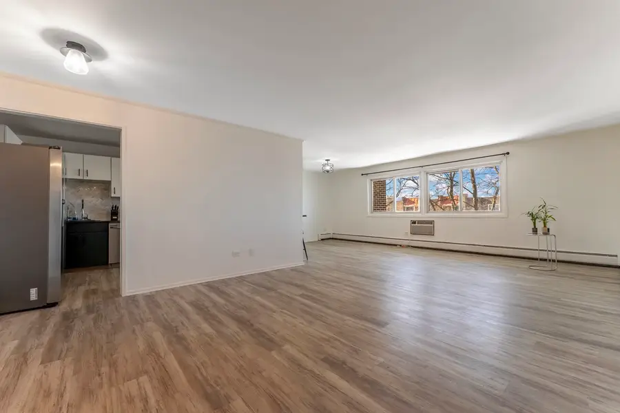 10015 Beverly Drive #404, Skokie, IL 60076 - #3