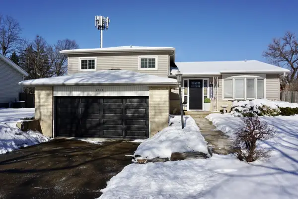 2018 E Ivy Lane, Mount Prospect, IL 60056