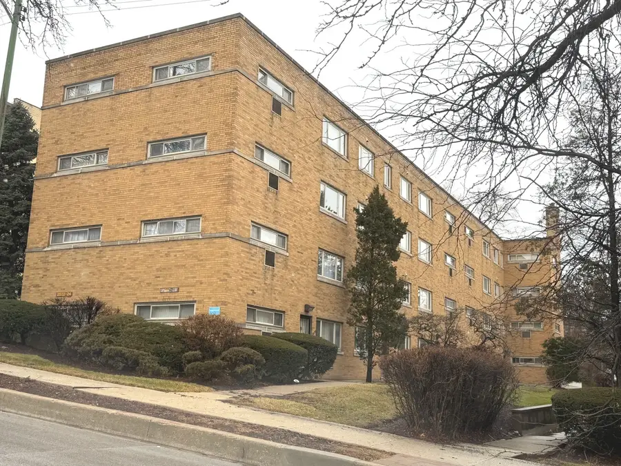 2018 W 111th Street #2018, Chicago, IL 60643 - Image #2