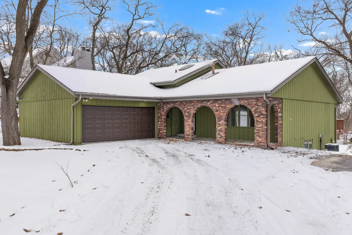 11738 Southgate Road, Roscoe, IL 61073 - Image #1