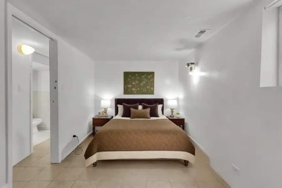 5032 Crain Street, Skokie, IL 60077 - Image #3