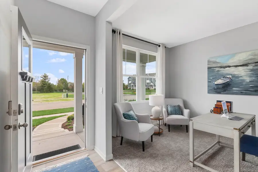 975 Sapphire Lane, Montgomery, IL 60538 - Image #2