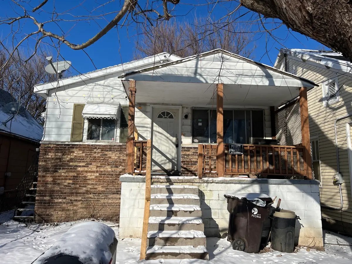 3021 W Malone Street, Peoria, IL 61605 - #1