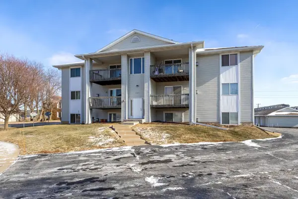 4165 Mallard Court #12, Bettendorf, IA 52772