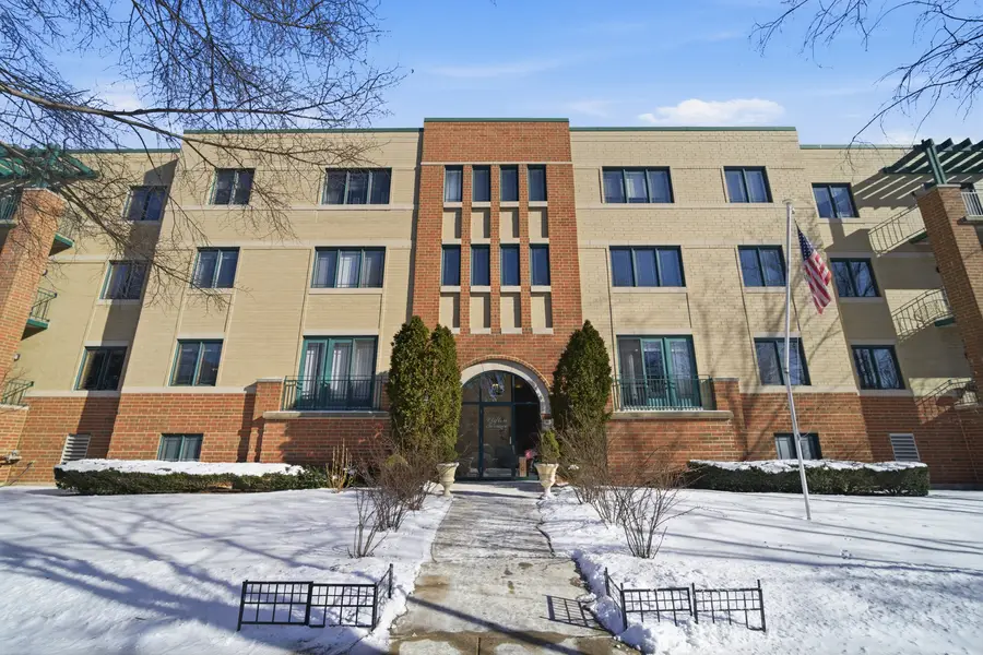 115 N Clifton Avenue #103, Park Ridge, IL 60068 - Image #2