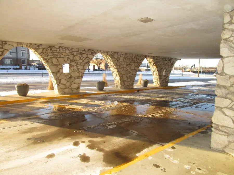 1301 S Finley Road #417, Lombard, IL 60148 - Image #3