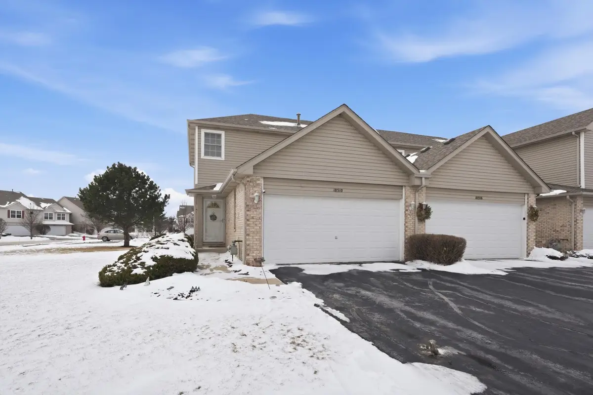 18510 Bellagio Circle #18510, Tinley Park, IL 60477 - Image #1