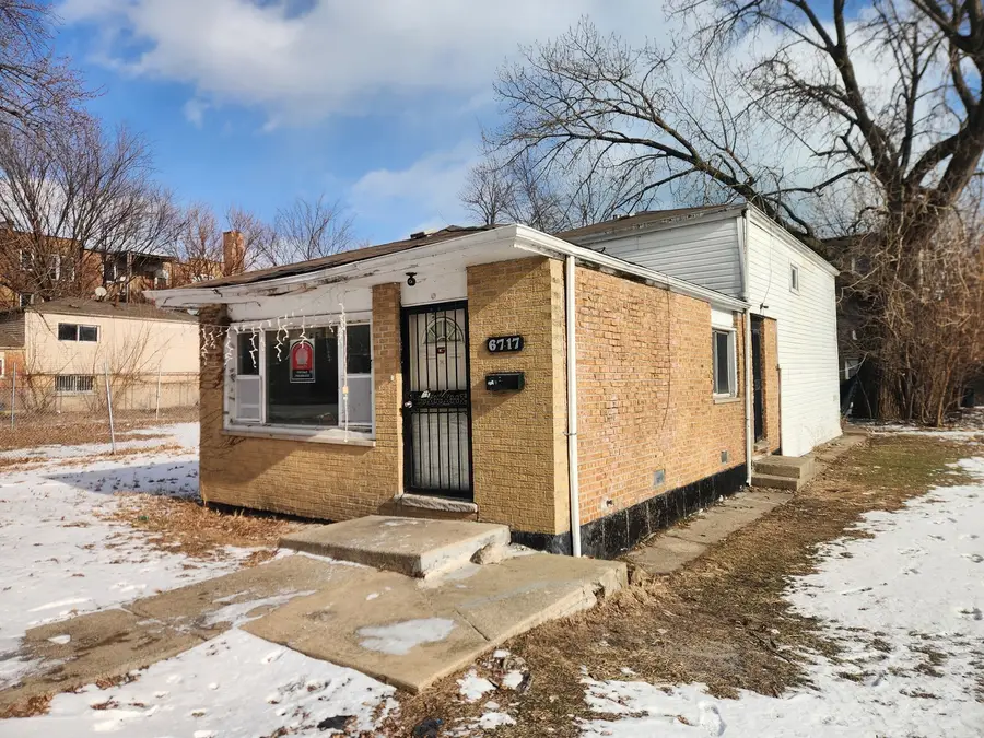 6717 S Rhodes Avenue, Chicago, IL 60637 - Image #2