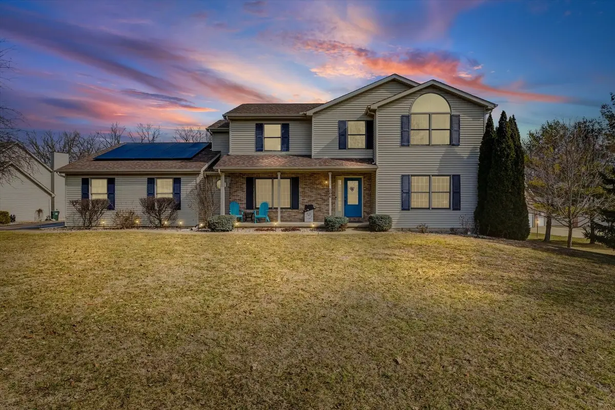 206 S Fox Run Drive, Mahomet, IL 61853 - #1