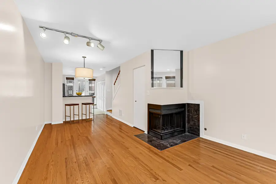 20 W 15th Street #M, Chicago, IL 60605 - Image #3