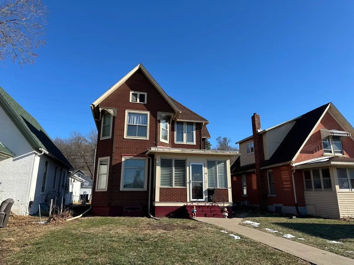 618 Main Street, Savanna, IL 61074 - #1