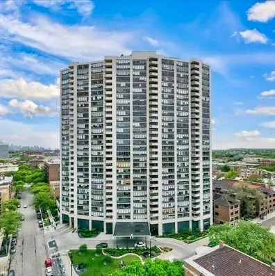 3930 N Pine Grove Avenue #1410, Chicago, IL 60613